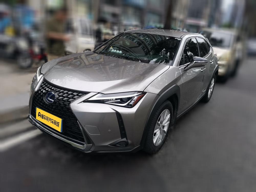 Lexus UX Модель 2019 года 260h Tan · Cool Edition Country VI