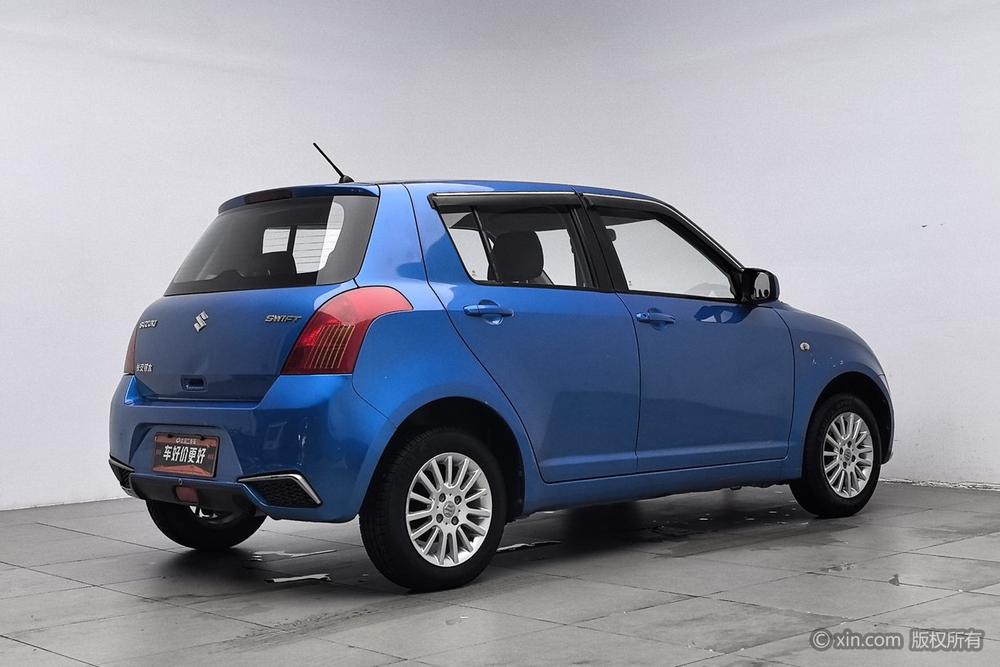 Suzuki Swift 2013 модификация 1.3L Manual Value Edition