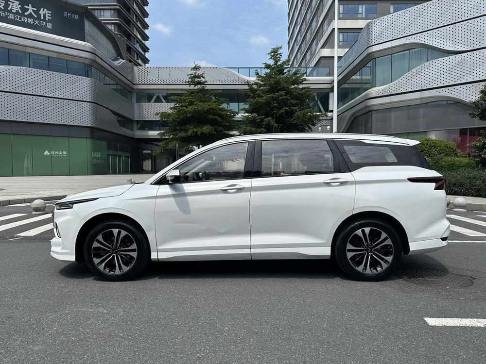 Wuling Capgemini Victory 2020 1.5T CVT Flagship