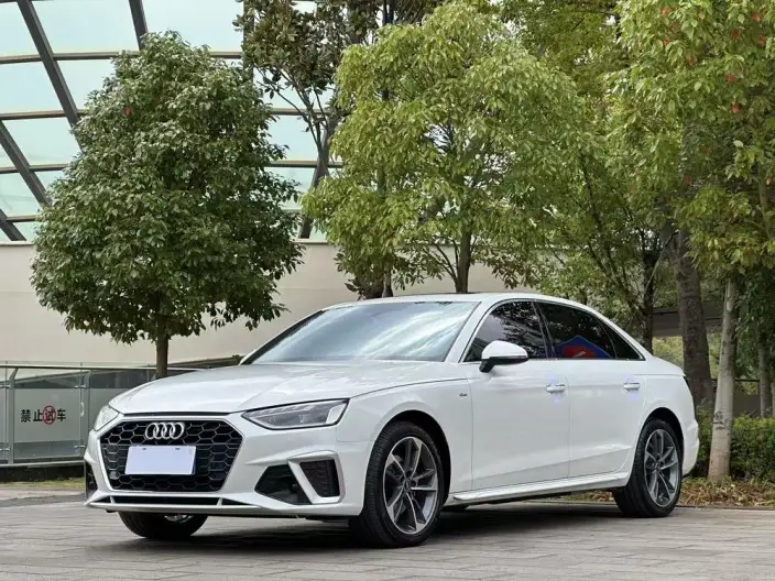 Audi A4 L 2022 Model 40 TFSI Fashion Dynamic Model