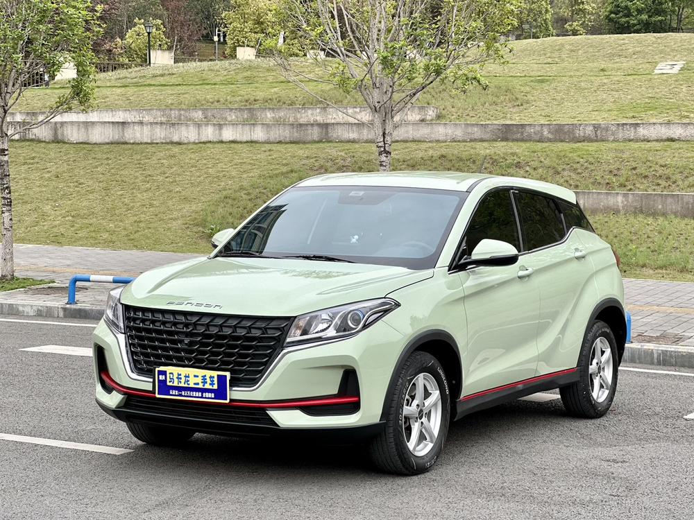 Dongfeng Fengguang 500 Модель 2022 года 1.5L автоматическое Yuexiang