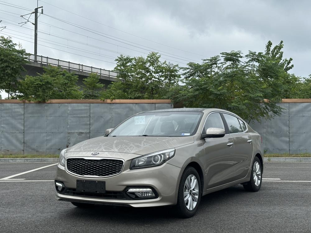 Kia K4 2014 модификация 1.8L автоматическое GLS