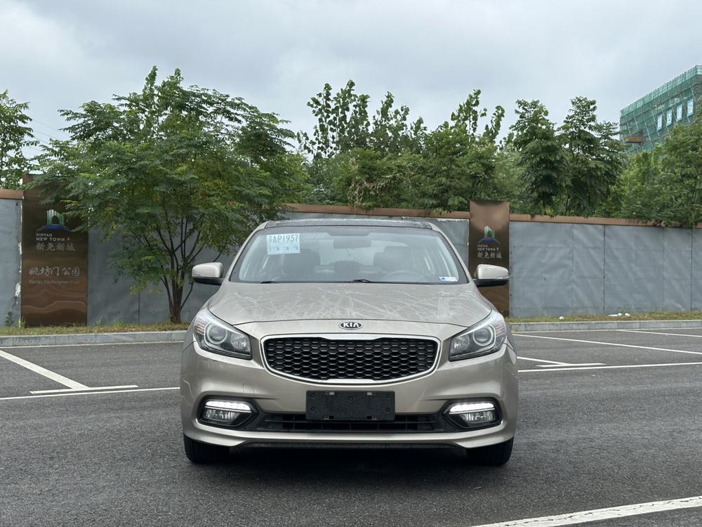 Kia K4 2014 модификация 1.8L автоматическое GLS