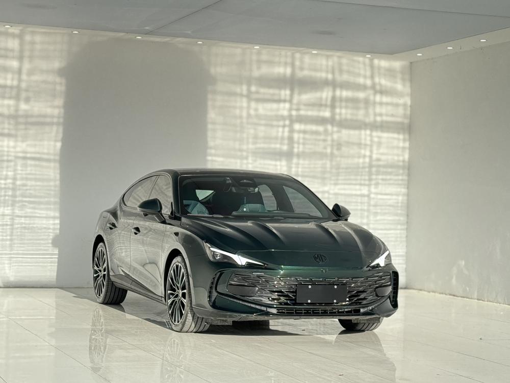 MG7 2023 1.5T DCT Elegant Premium