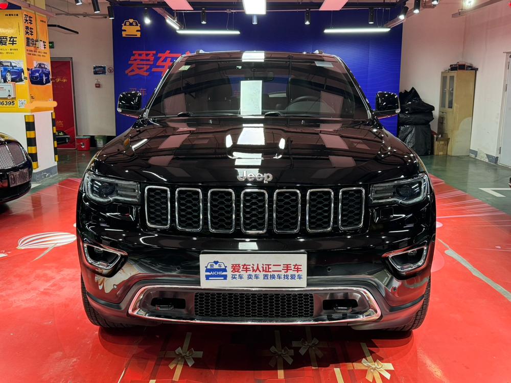 JEEP Grand Cherokee Imported Модель 2019 года 3.6L Elite Навигация Edition