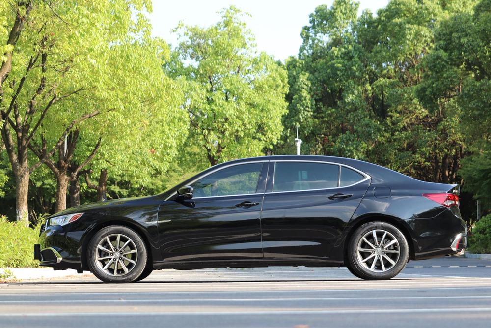 Acura TLX-L Модель 2018 года 2.4L Changxiang Edition