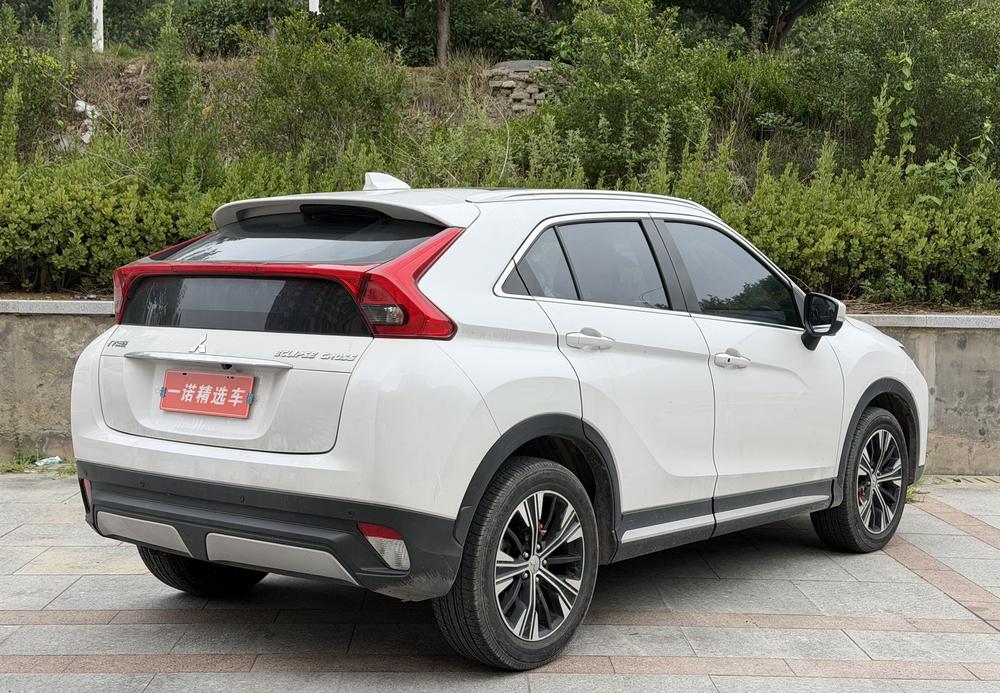 Eclipse Cross 2021 1.5T CVT 2WD Dream Edition