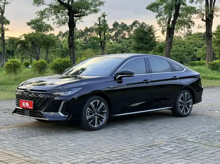 Chery Arrizo 8 2022 Model 1.6TGDI DCT Ya