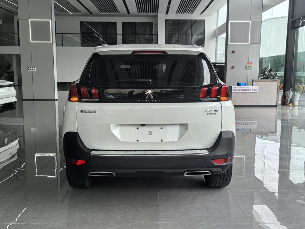 Peugeot 5008 2017 380THP 7-seater Elite
