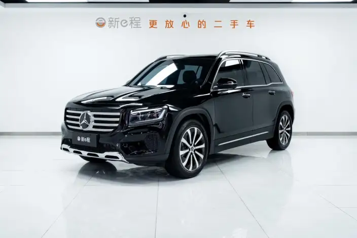 Mercedes-Benz GLB 2024 Model GLB 220 Fashion Model
