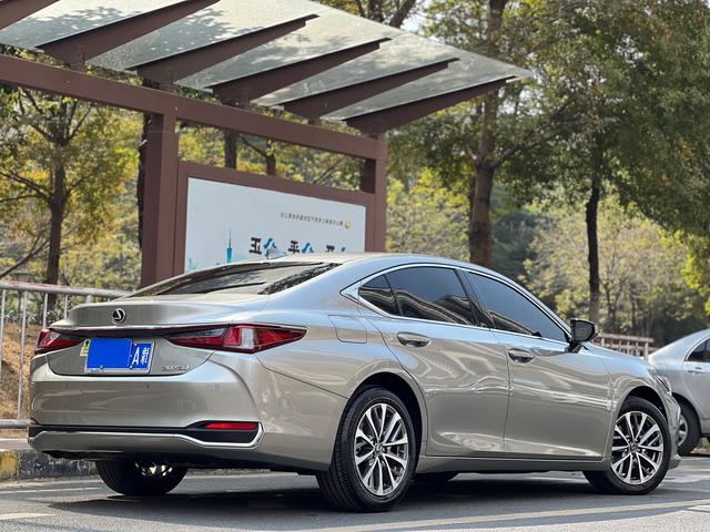 Lexus ES 2023 260 Excellence – фото 2