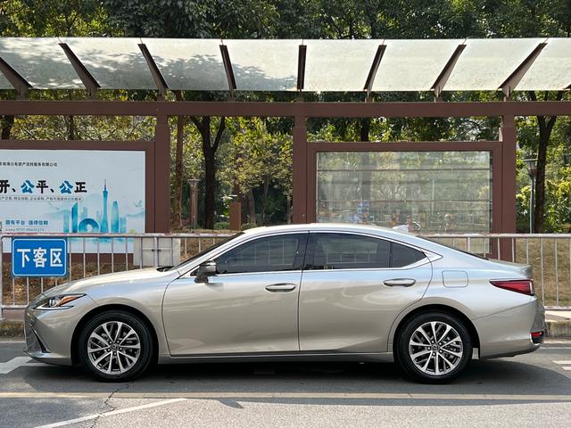 Lexus ES 2023 260 Excellence – фото 5