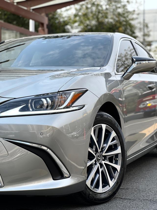 Lexus ES 2023 260 Excellence – фото 12
