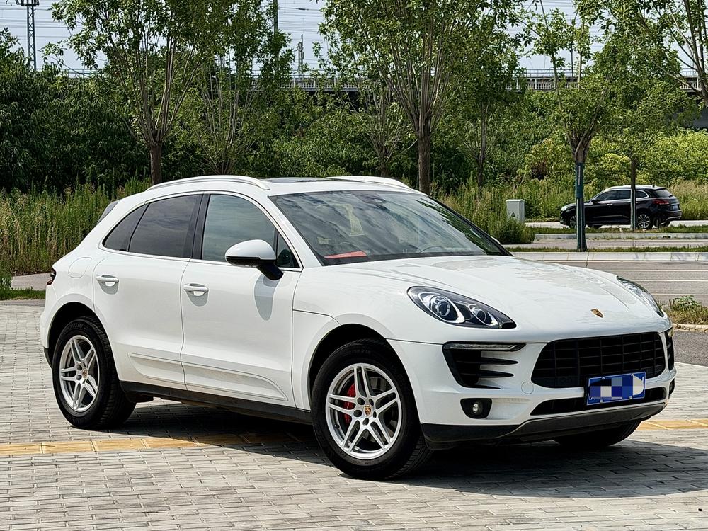Porsche Macan 2016 Macan 2.0T