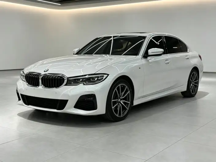 BMW 3 Series 2022 Model 325Li M Sports Set