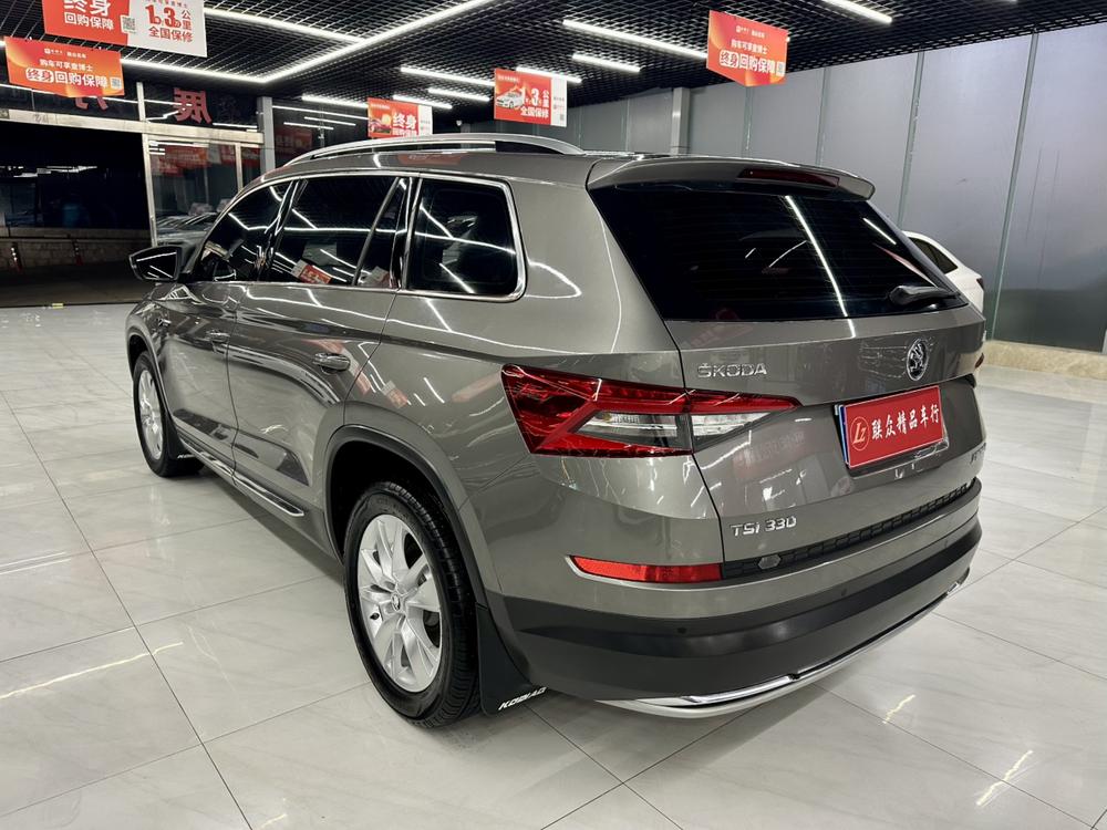 Skoda Kodiaq Модель 2018 года комплектация TSI330 7 seat 2WD Luxury Premium Edition