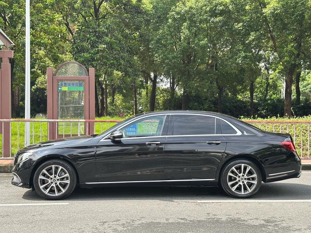Mercedes-Benz E-Class Модель 2019 года E 200 L – фото 4