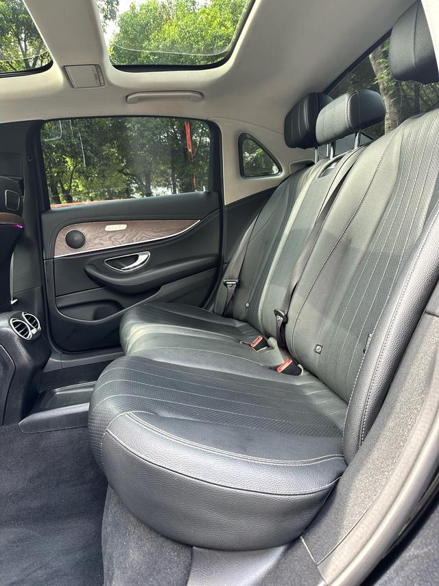 Mercedes-Benz E-Class Модель 2019 года E 200 L – фото 8