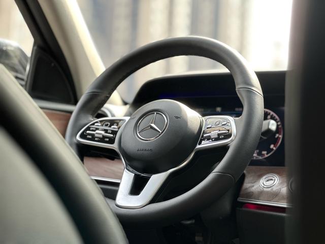 Mercedes-Benz E-Class Модель 2019 года E 200 L – фото 12