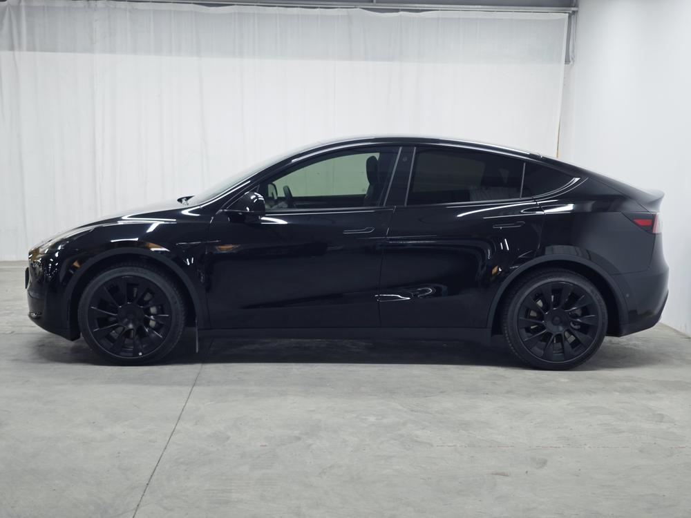 Tesla Model Y 2022 RWD