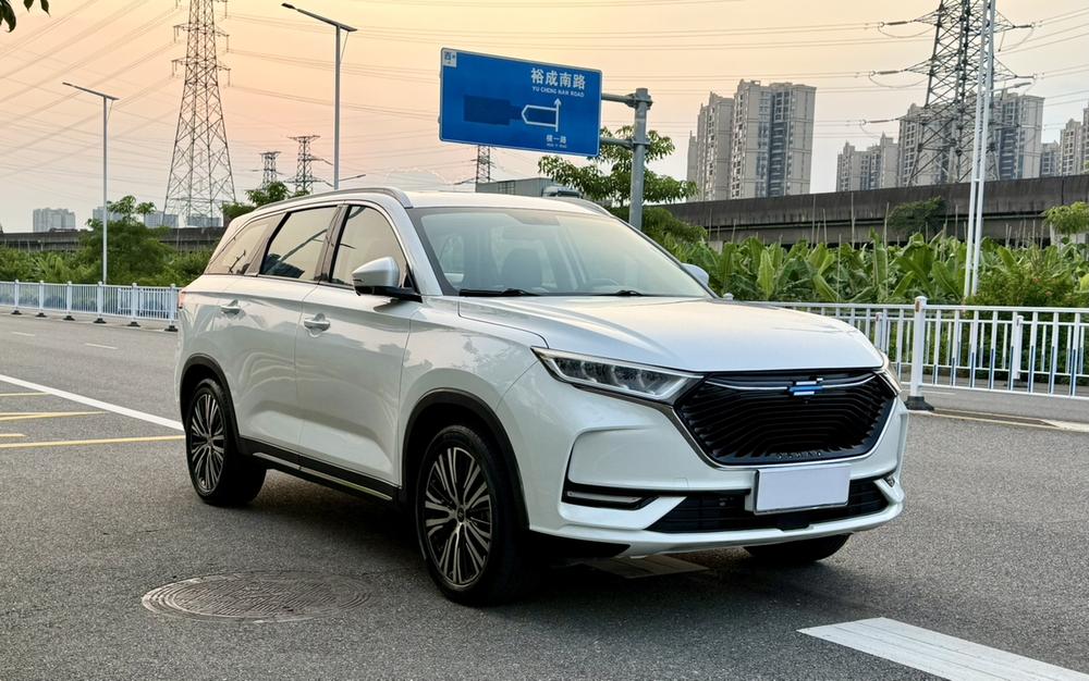 Changan Auchan X7 Модель 2020 года 1.5T автоматическое Prestige