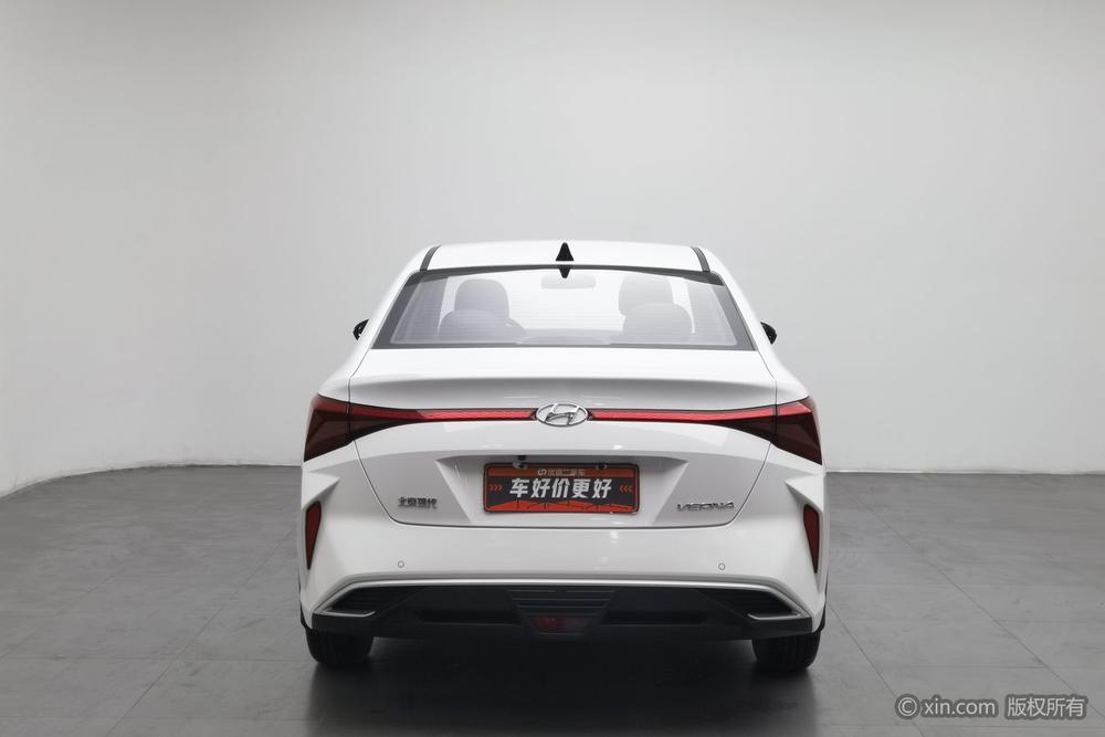 Verna Yuena Модель 2020 года 1.4L Manual Hyun Cool Edition GLS