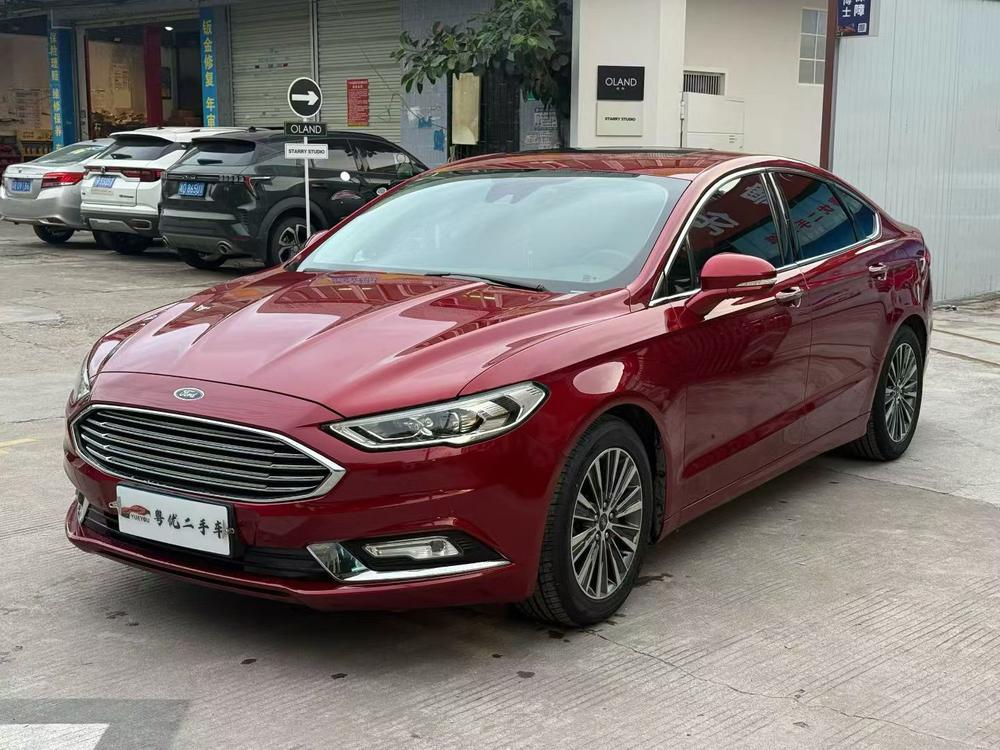 Ford Mondeo 2017 модификация EcoBoost 180 Luxury