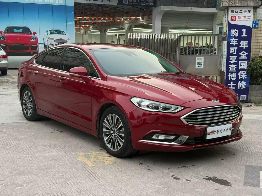 Ford Mondeo 2017 модификация EcoBoost 180 Luxury