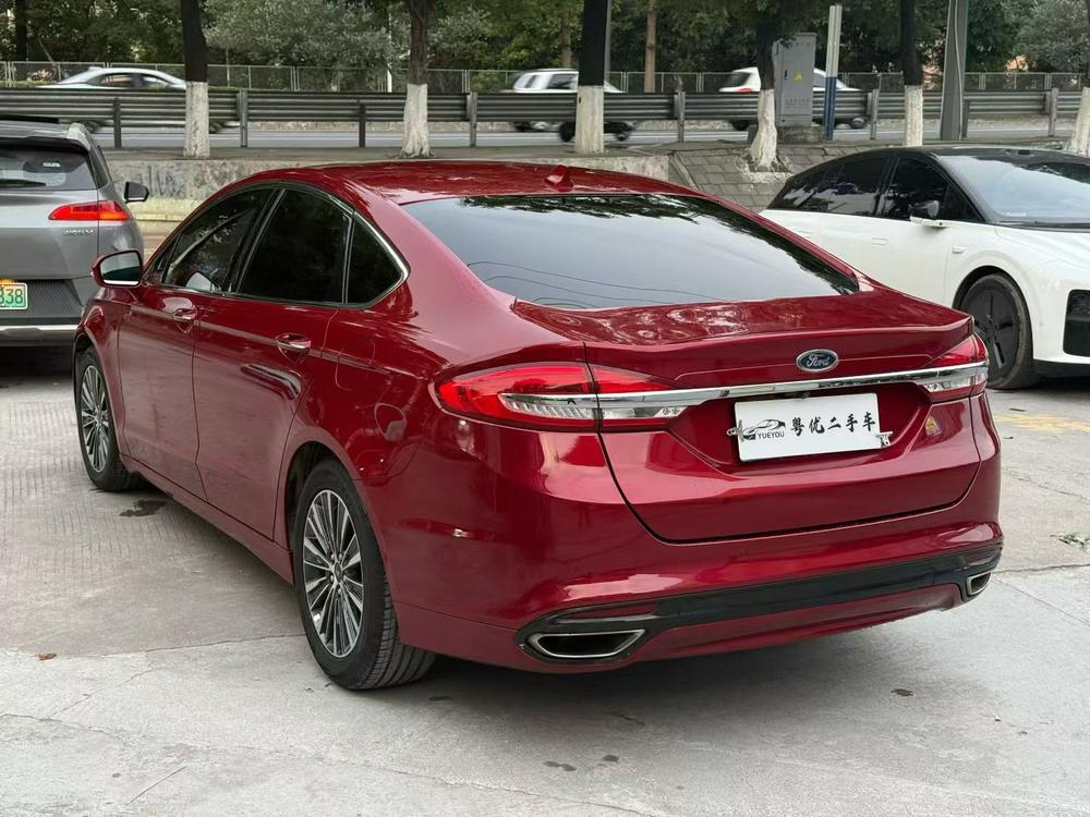 Ford Mondeo 2017 модификация EcoBoost 180 Luxury