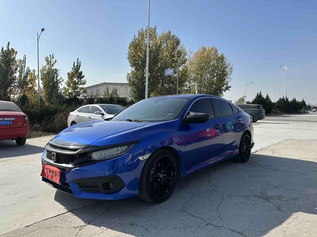 Honda Civic 2016 180TURBO CVT Comfort – фото 1