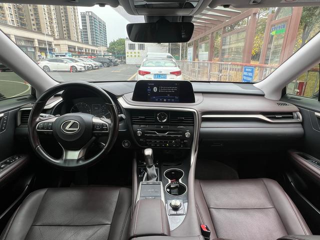 Lexus RX Модель 2020 года комплектация 300 4WD Elegant Edition – фото 5