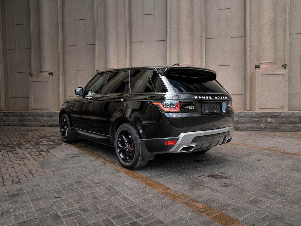 Land Rover Range Rover Sport PHEV Модель 2020 года P400e SE