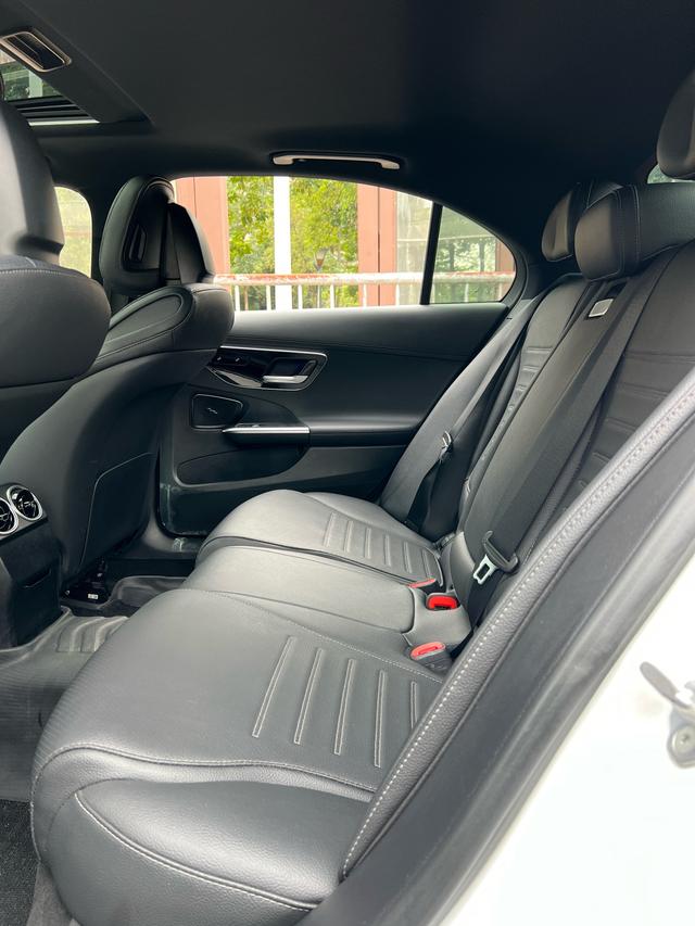 Mercedes-Benz C-Class 2022 C 200 L Sport – фото 9
