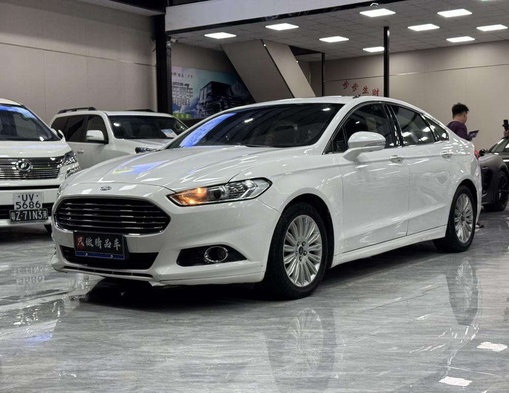 Ford Mondeo 2013 2.0L GTDi200 Fashion