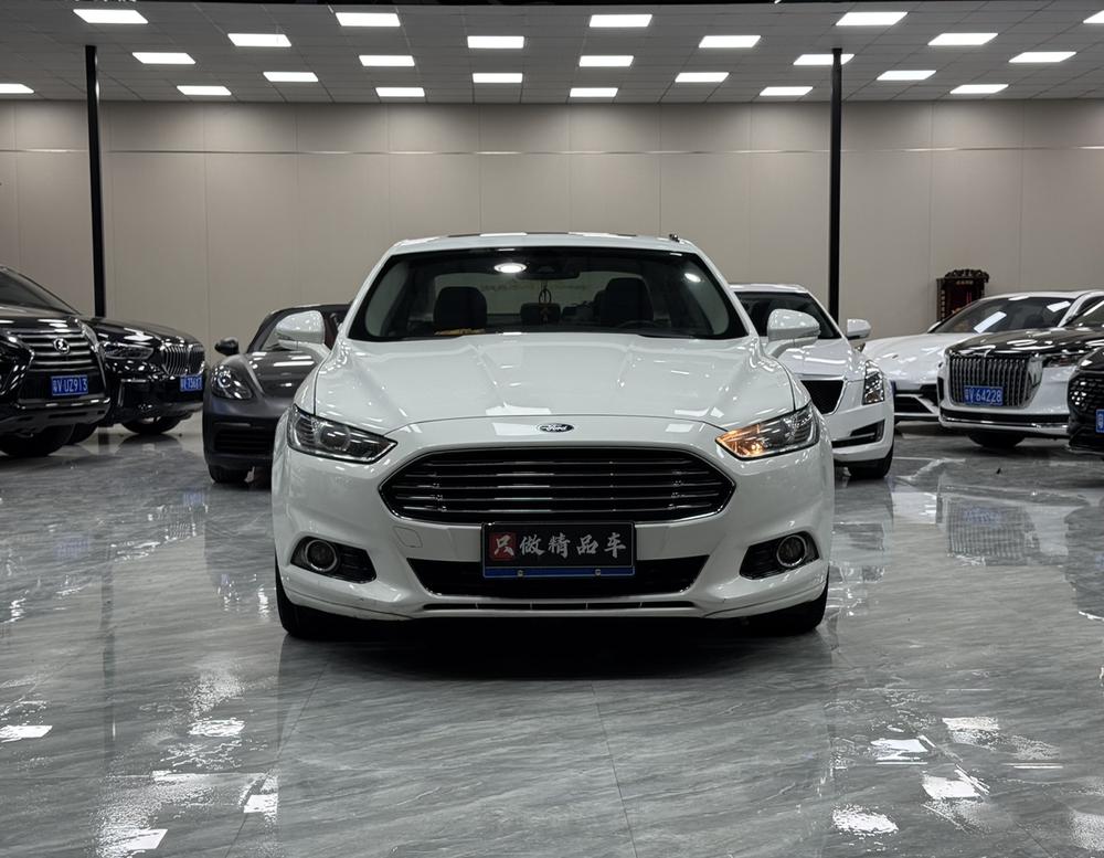 Ford Mondeo 2013 2.0L GTDi200 Fashion