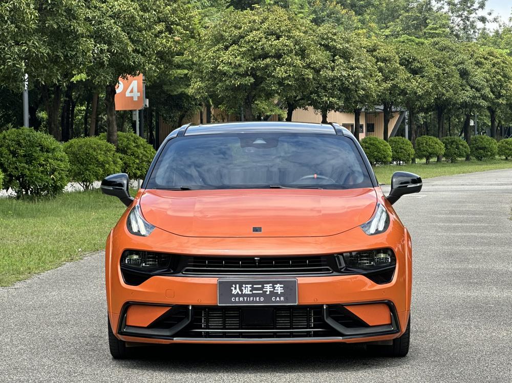 Lynk & Co 02 Hatchback Модель 2021 года 2.0TD Hatchback Halo