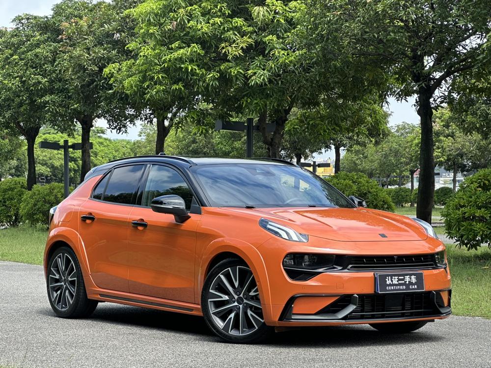 Lynk & Co 02 Hatchback Модель 2021 года 2.0TD Hatchback Halo