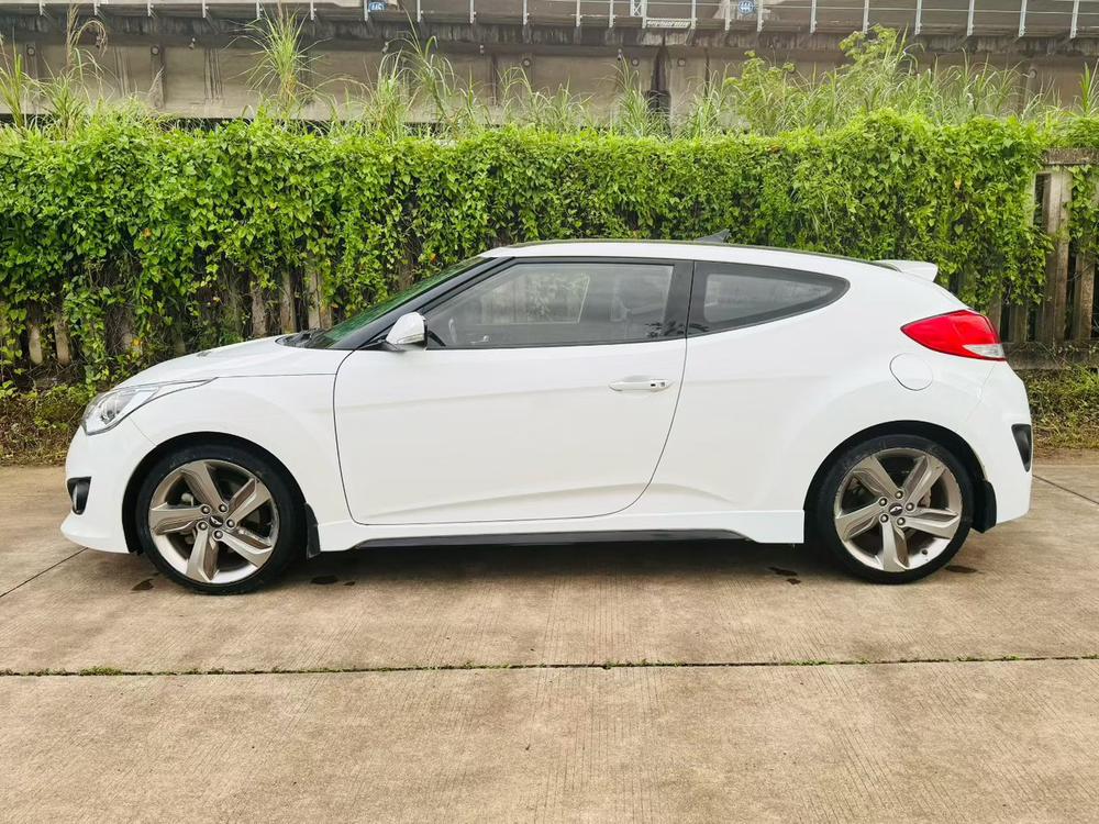 Hyundai Veloster 2012 1.6T Automatic Luxury
