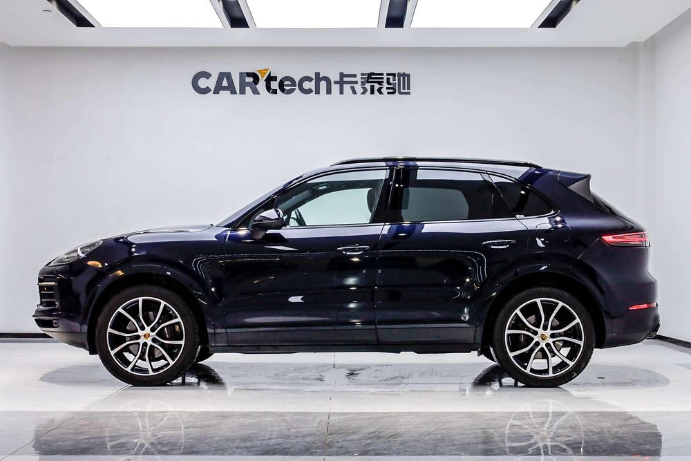 Cayenne E-Hybrid 2023 Cayenne E-Hybrid 2.0T Platinum