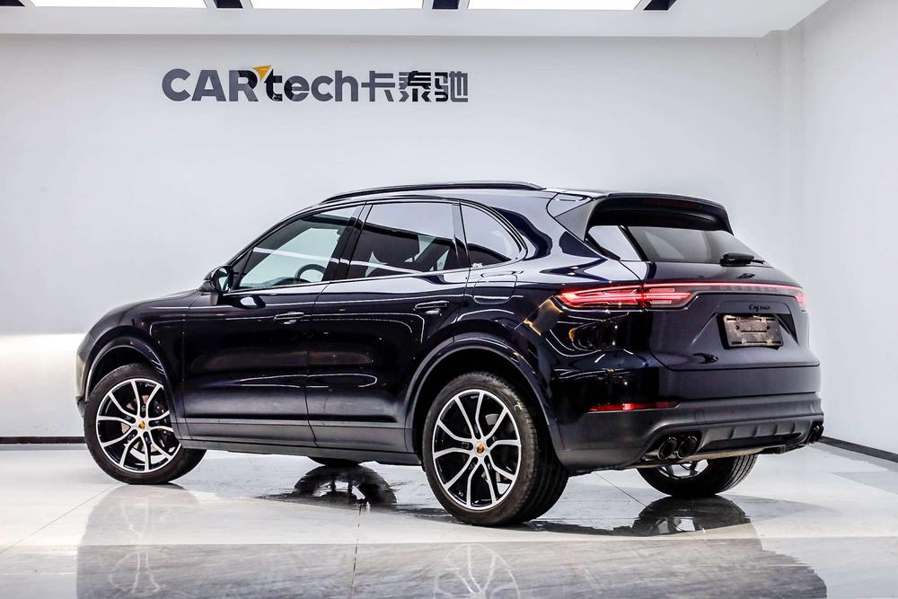 Cayenne E-Hybrid 2023 Cayenne E-Hybrid 2.0T Platinum