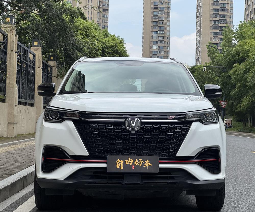 Changan CS55 PLUS Модель 2020 года 1.5T Manual Hyun цветов тип
