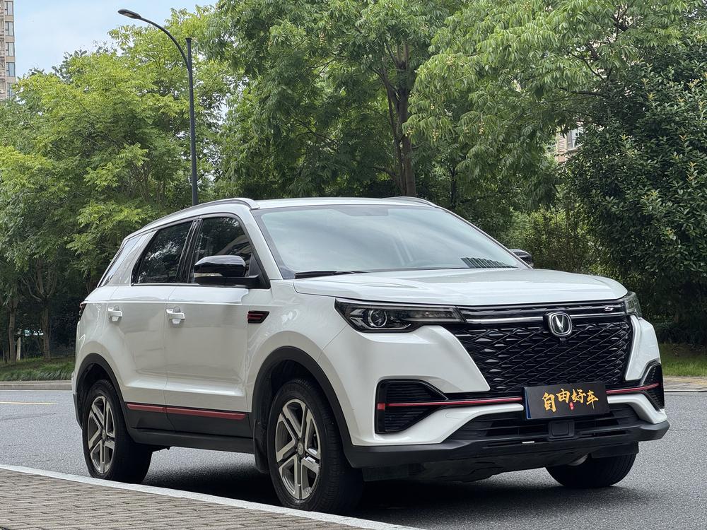 Changan CS55 PLUS Модель 2020 года 1.5T Manual Hyun цветов тип