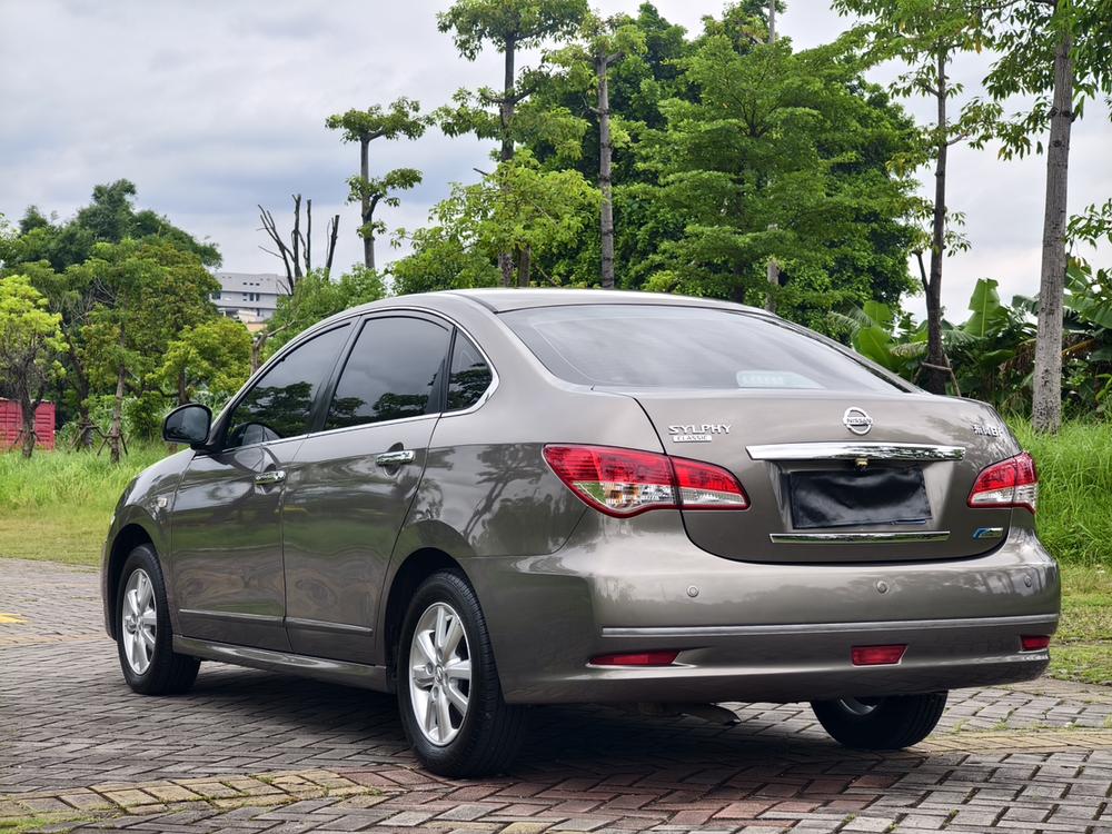 Nissan Sylphy Модель 2019 года Classic 1.6XE+ CVT Smart Connect Leading version