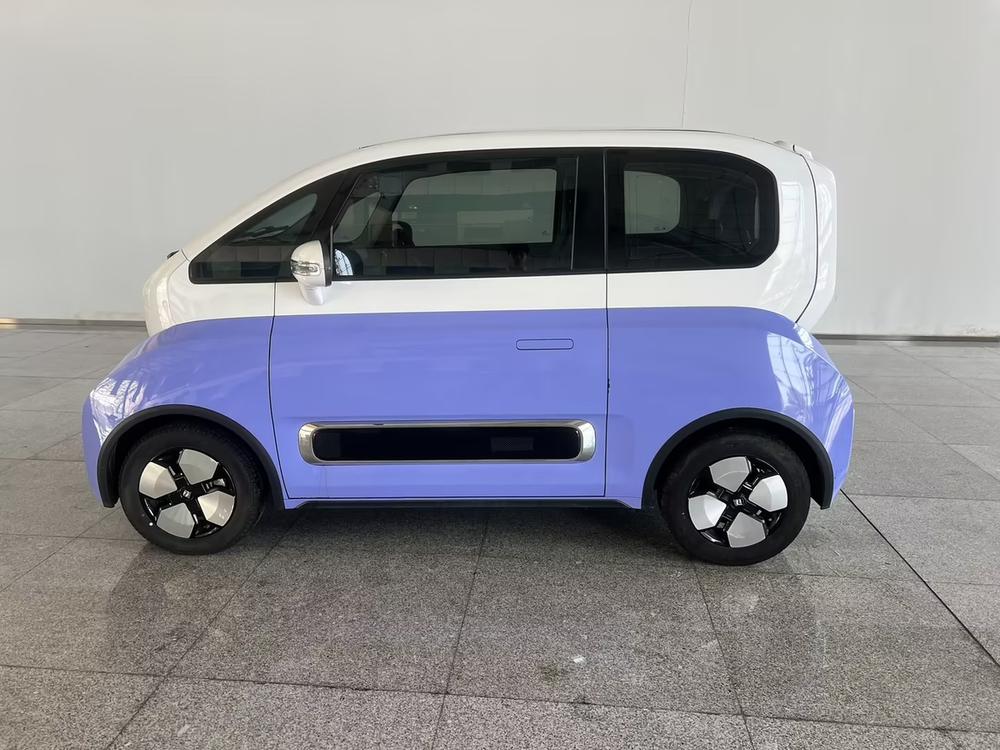 Baojun KiWi EV 2022 Designer Light Edition Lithium Ternary