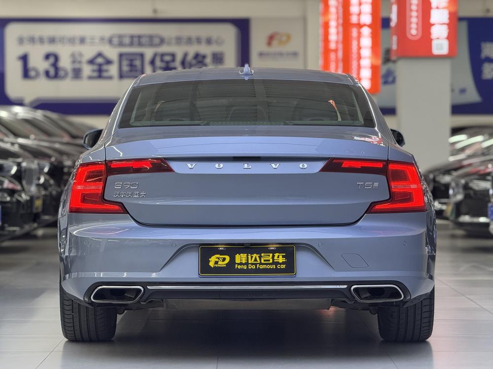 Volvo S90 2017 T5 Intelligent Supreme