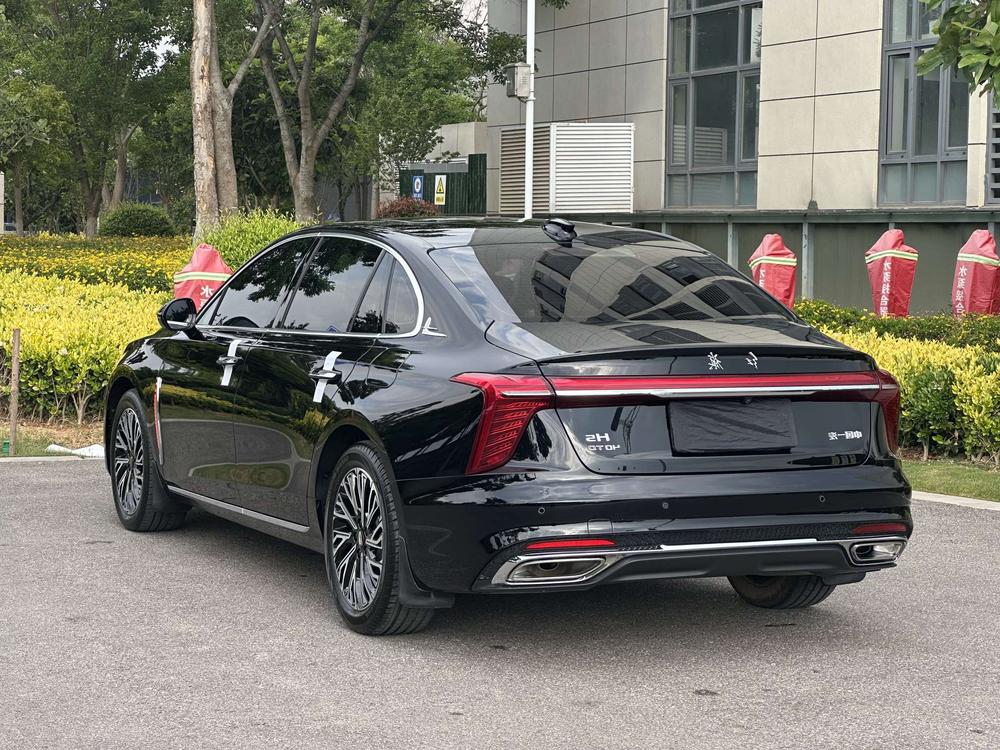 Hongqi H5 2023 2.0T Automatic Smart Connect Flag Smooth