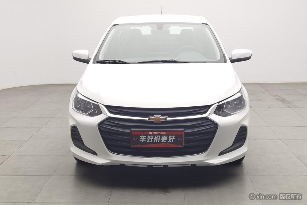 Cavalier Модель 2022 года 325T автоматическое Joy Baojun Edition