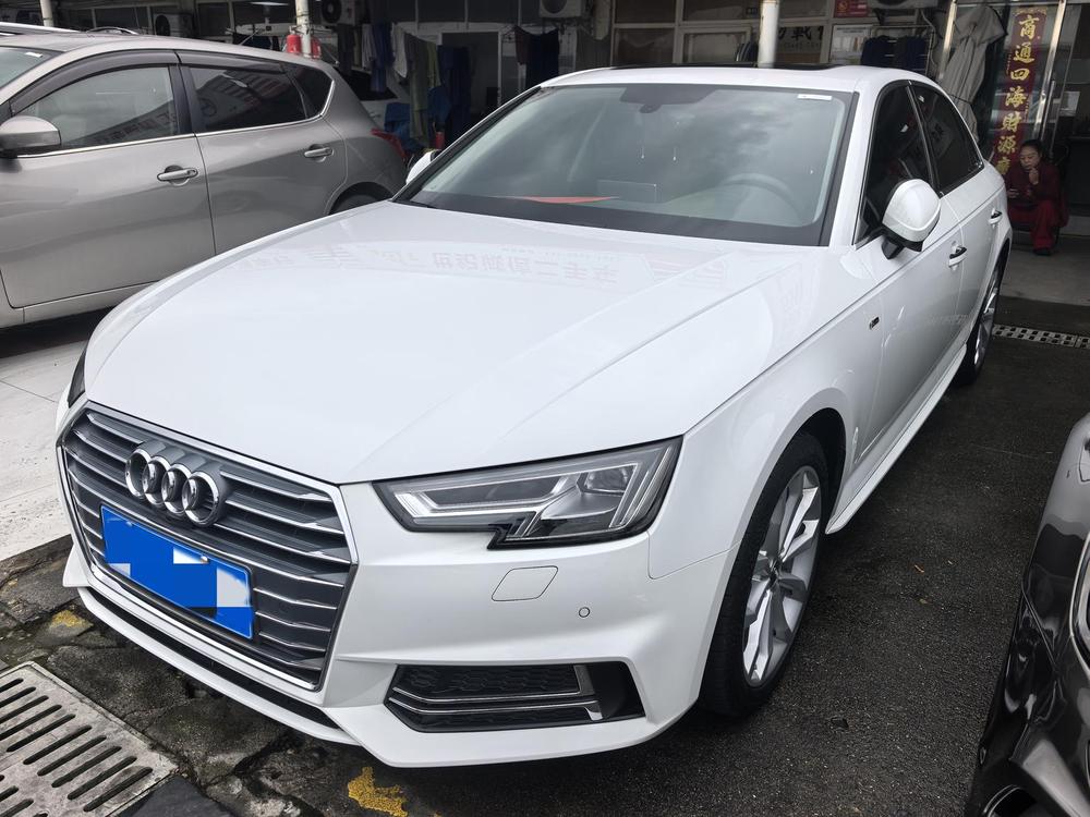 Audi A4L 2018 30th Anniversary 40 TFSI Fashion