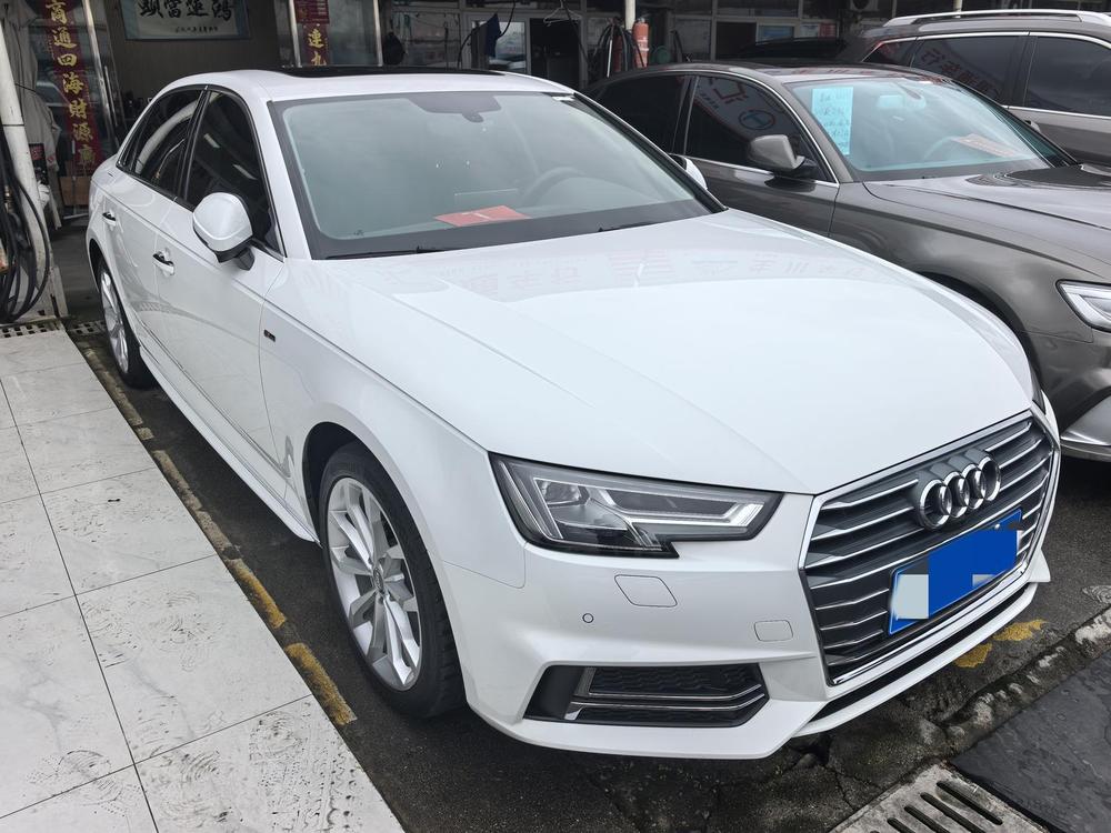 Audi A4L 2018 30th Anniversary 40 TFSI Fashion