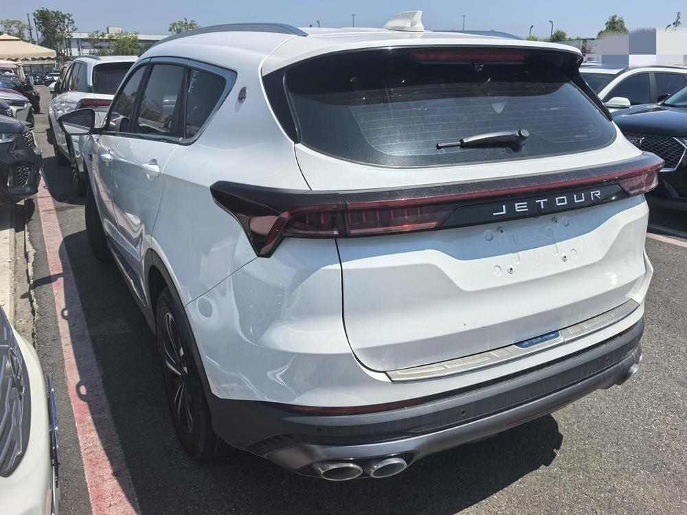 Jetour X70 PLUS 2021 1.6T DCT Sky 5-seat